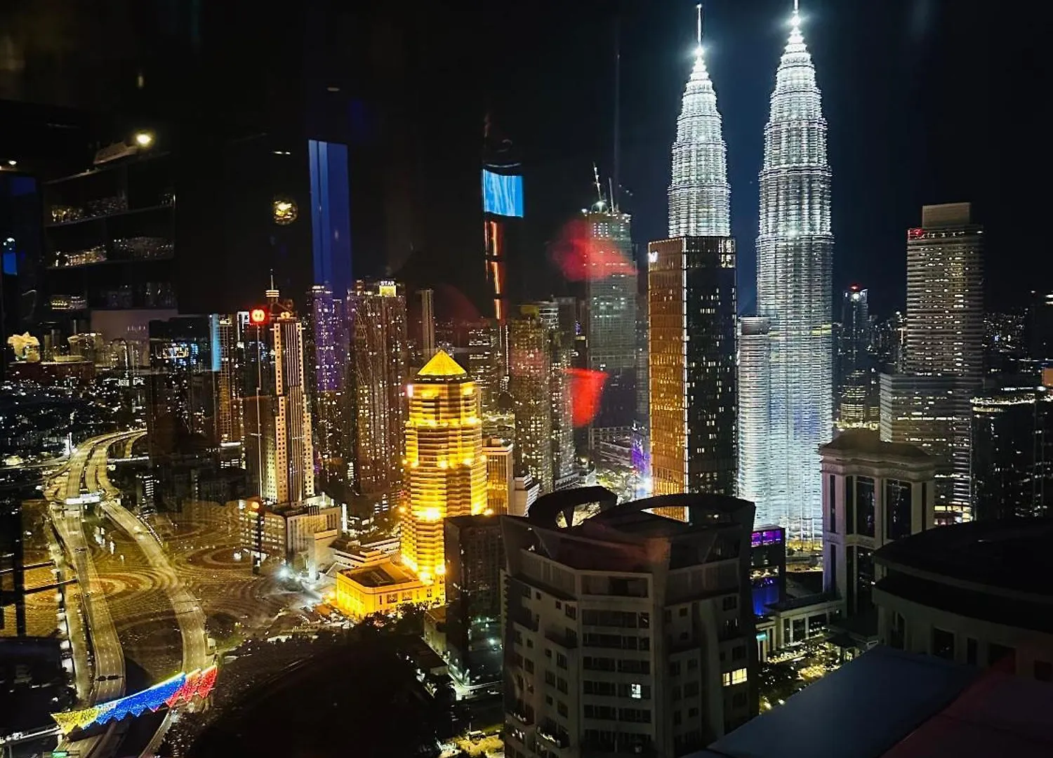 The Platinum Kuala Lumpur Heaven Touch Daire