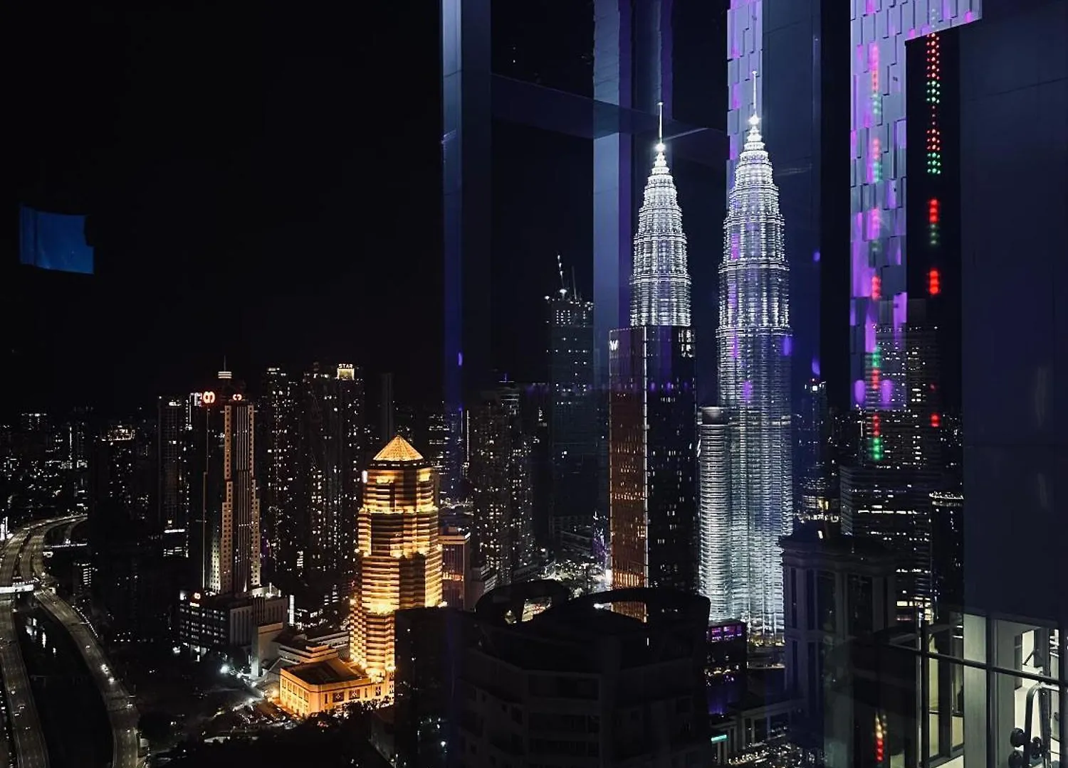 The Platinum Kuala Lumpur Heaven Touch Daire
